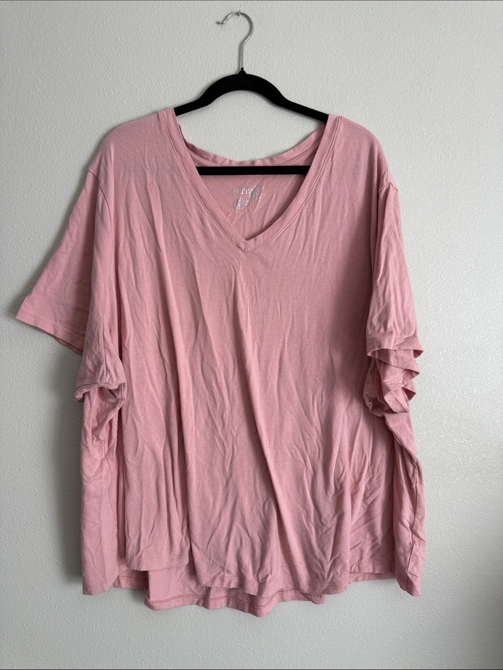 Women's V-Neck short Sleeve Top - Dusty Pink